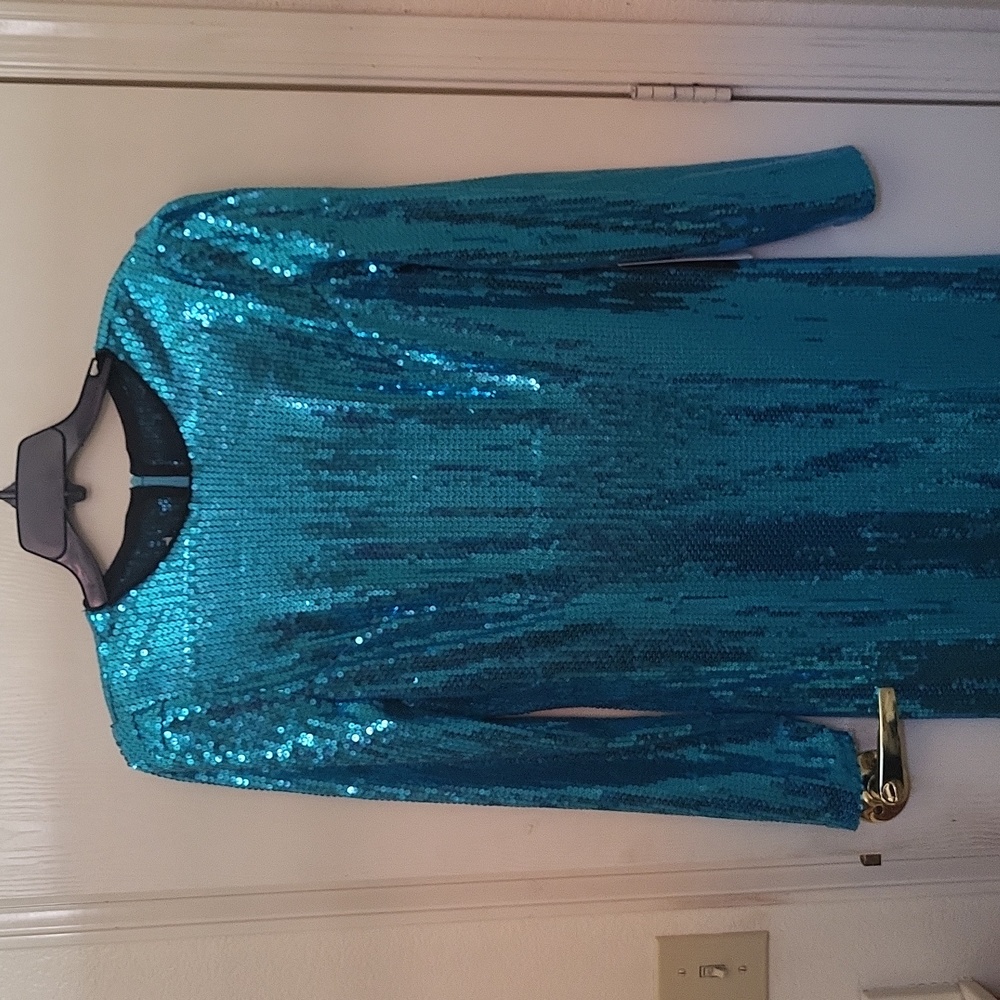 BLUE TURQUOISE SEQUIN DRESS Size 12 full length shoulder pads. NWT